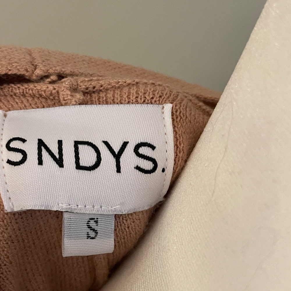 Elegant Tan Women's Cape Coat - Picture 7 of 10